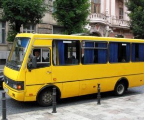 На Прикарпатті водій висадив сім’ю з автобуса після зауваження про російську музику