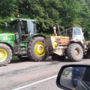 ДТП на калуській трасі: Не розминулись два трактори