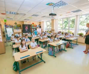 В Івано-Франківську на одну школу стане менше. ВІДЕО