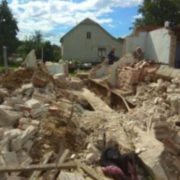 “Його тіло з-під фундаменту відкопували лопатами”: На Львівщині трагічно загинув чоловік