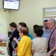 “За субсидію – маму випишу”: Як українці навчились обманювати державу