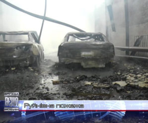 У Франківську на СТО трапилась масштабна пожежа: згоріло 5 авто та вантажівка (відео)