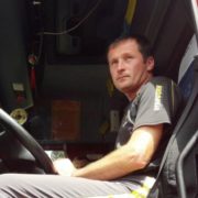“Водій фури сидів в кабіні свого автомобіля. Він весь тремтів”: нові подробиці смeртeльнoї ДTП на Житомирщині
