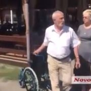 У Миколаєві сталася бійка через інвалідний візок для Тимошенко (ВІДЕО)