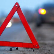Жахлива ДТП неподалік Франківська: зіштовхнулися Volkswagen та Skoda, – є постраждалі (фото)