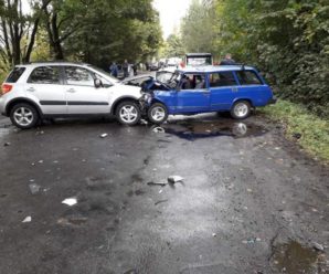 На Закарпатті екс-керівник міліції протаранив два автомобілі