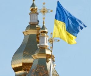 «Україна не питатиме дозволу ні в Путіна, ні в Кирила, як молитися» – Порошенко