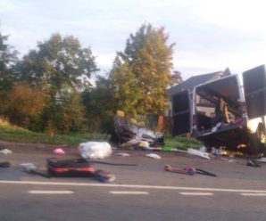 Закарпатський автобус потрапив у смертельну ДТП в Росії, 4 загиблих