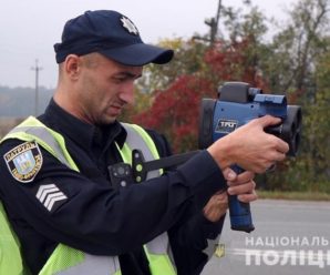 На Франківщині поліція за годину зафіксувала півсотні водіїв, які перевищили швидкість
