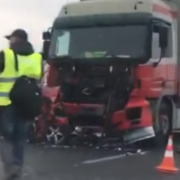 Смертельна ДТП на Тисминеччині: автомобіль OPEL врізався у вантажівку (відео)/фото)