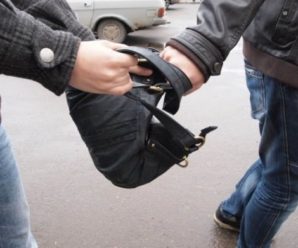 В Івано-Франківську засудили неповнолітнього, бо він грабував перехожих