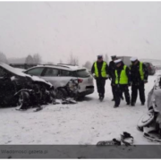У Польщі сталася масштабна аварія: зіткнулися відразу 17 авто