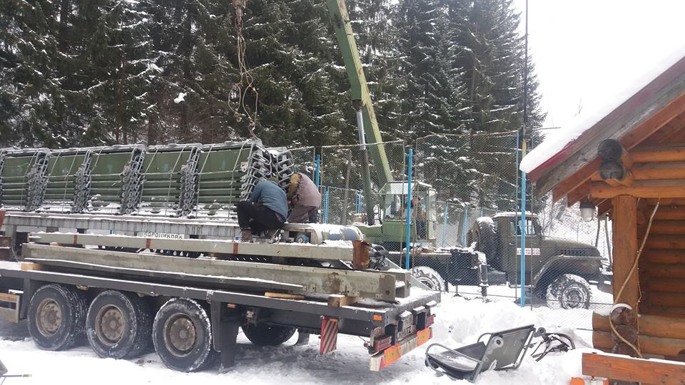 У Ворохті відновлюють канатну дорогу (ФОТО) | | Прикарпаття Online