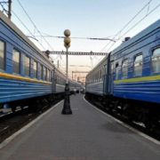 На початку квітня через ремонт колії залізниця скасує ряд потягів через Франківськ (ПЕРЕЛІК)