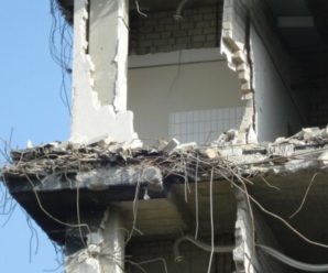 У Стамбулі обрушилася житлова восьмиповерхівка: момент трагедії потрапив на відео