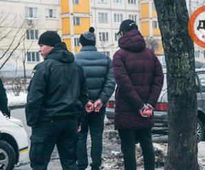 У Києві чоловік вистрілив в обличчя дитині