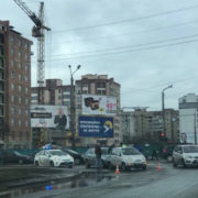 ДТП у Франківську: на перехресті Вовчинецької Skoda наздогнала Chery (фото)
