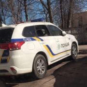 У Калуші негода пошкодила два службові авто поліції