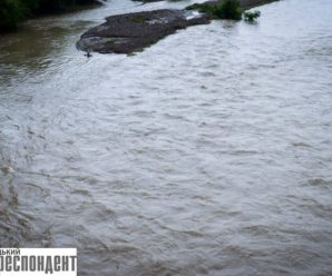 В Івано-Франківську з річки витягнули тіло