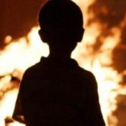 Направили до психлікарні: маленький хлопчик спалив всю сім’ю. Фото з місця НП