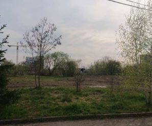 У Франківську, окрім каплички та скверу, неподалік міського озера планують спорудити багаторівневий паркінг