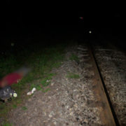 На Прикарпатті чоловік випав із вагону поїзда і загинув на місці