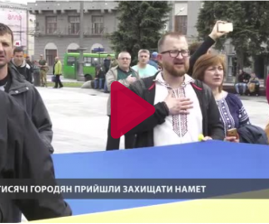 У Харкові вирішили знести намет волонтерів: там влаштували протест