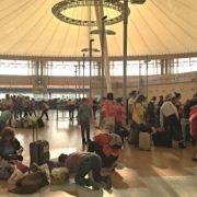 Сотні українців застрягли в аеропорту Єгипта: покинули напризволяще без жодних пояснень