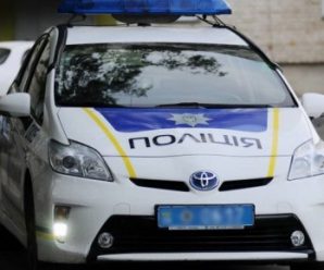 Водіям дозволено “фільмувати” службове посвідчення поліцейського та його дії
