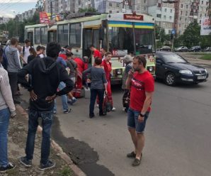 У Франківську тролейбус збив 8-річного хлопчика (ФОТОФАКТ)