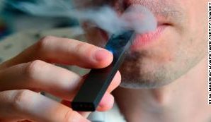 Вбивають: У Сан-Франциско заборонили продаж електронних сигарет
