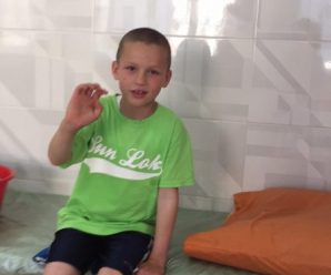 У Івано-Франківську до лікарні привезли 8-річного хлопчика. Небайдужі люди просять допомогти знайти батьків (фотофакт)