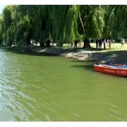 На Івано-Франківському міському озері втопилась жінка(ВІДЕО)