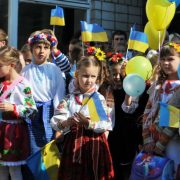 З 1 вересня українські школярі зможуть навчатися вдома: як це зробити
