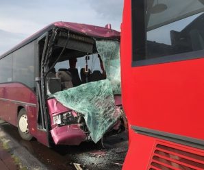 У Польщі внаслідок зіткнення автобусів постраждали 27 осіб