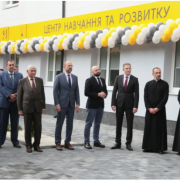 У Франківську відкрили перший в Україні Інноваційний центр навчання та розвитку Регіональної газової компанії (ФОТО)