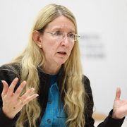 “Позбавлять ліків і вакцин”: Супрун розкрила смертельну небезпеку ініціативи партії Зеленського