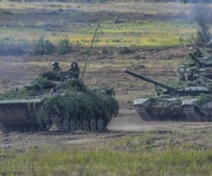 Росія стягує бронетанкові групи впритул до кордону з Україною. Важливі факти (ВІДЕО)