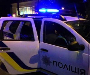 Поліцейські впіймали чоловіка, який у Калуші обікрав авто за допомогою сканера