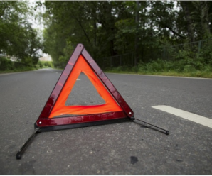 ДТП на Прикарпатті: зіштовхнулися мотоцикл та автомобіль BMW, – водій легковика втік