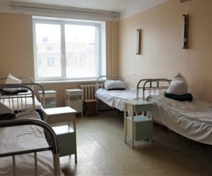 У лікарнях на Прикарпатті мають скоротити ще 1670 ліжко-місць