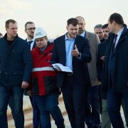 Як у Франківську міністр інфраструктури оглядав будівництво нового моста (фото)