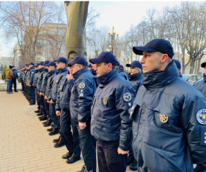 В Івано-Франківську ще 45 працівників Служби судової охорони склали присягу (ФОТО)