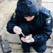 Стали відомі деталі затримання кишенькаря у Франківську (ФОТО)