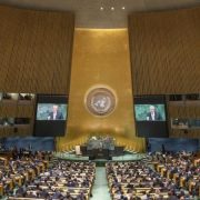Підтримали 63 країни. Генасамблея ООН прийняла резолюцію, що закликає РФ вивести війська з Криму
