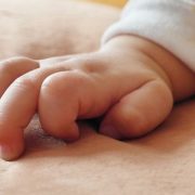 Після двотижневої боротьби за життя одномісячна дитина померла від небезпечного захворювання