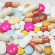 В Україні можуть зрости штрафи за ліки неналежної якості