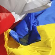 Українських заробітчан виженуть з Польщі: поляки готують нові закони