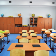 “На вчителя можна вступити зі 102 балами”: у Раді вказали на кризу педагогічної освіти у вишах