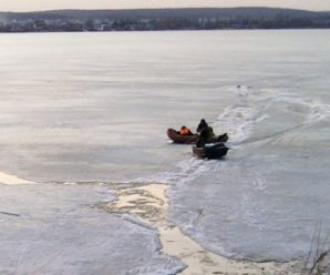 Троє дітей провалилися під лід і потонули на Запоріжжі